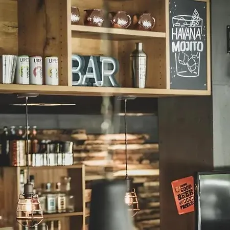 Homebase By Revier Hotel *